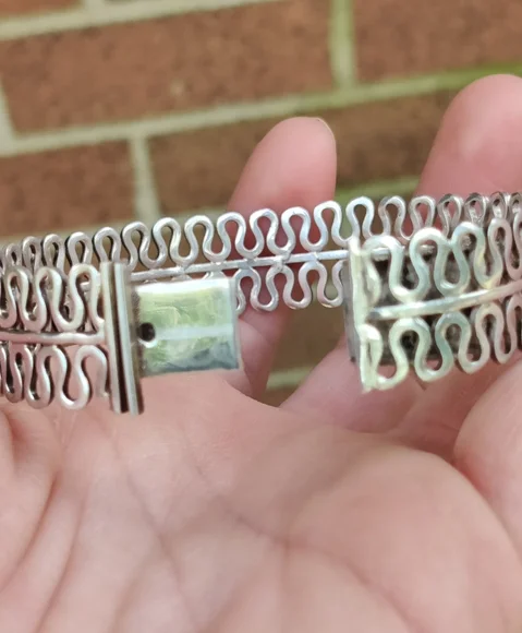 Vintage Sterling Simm Stamped Modernist Bracelet - Picture 5 of 7